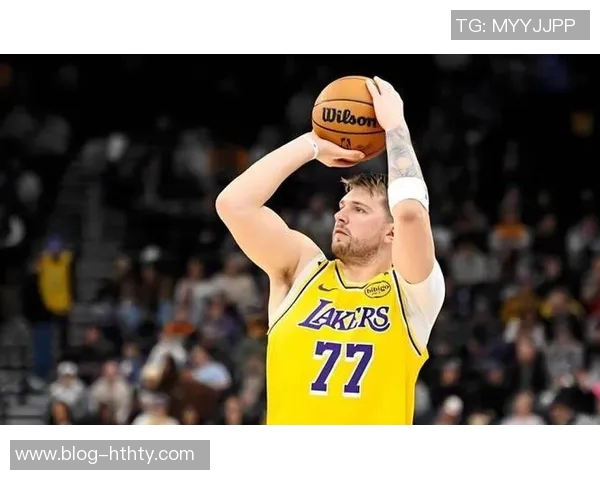 克莱回忆初见东契奇时的印象科比亲临现场助阵让他特别难忘