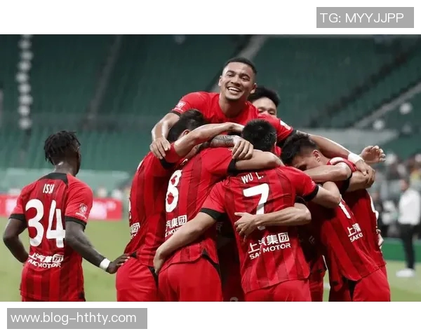 小曾季前赛拼劲十足媒体人分析合同压力促球员表现